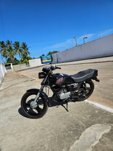 Vendo rd 135. A mais nova do estado . Emplacada pronta pra transferir. So vendo nao troco