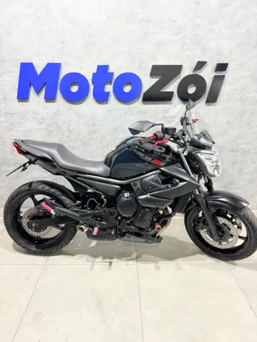 YAMAHA XJ6 N PRETO 2010