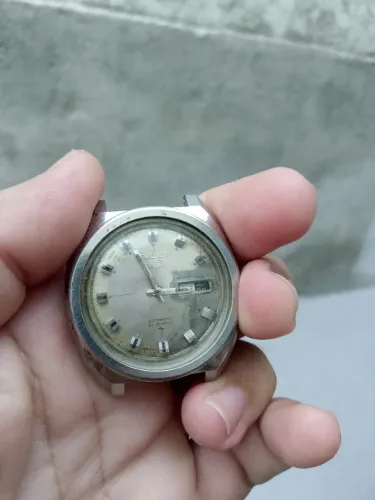 Relógio Seiko 5 pra concerto 6119 ou aproveitar peças