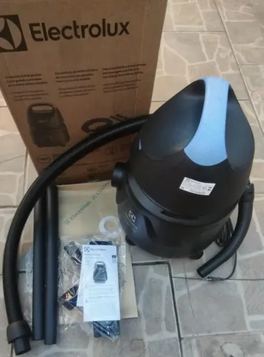 Aspirador água pó Electrolux compacto potente função sopro 1400W - 127V PRODUTO NOVO / NA