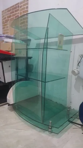 Púlpito  de vidro para igreja 
