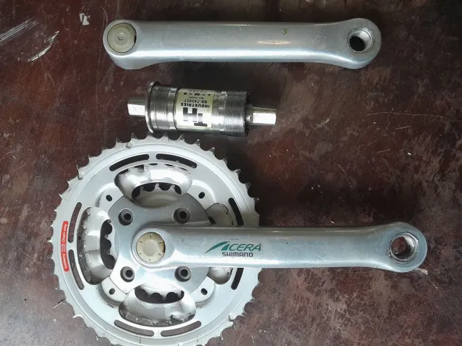 Pedivela Shimano Acera 3v