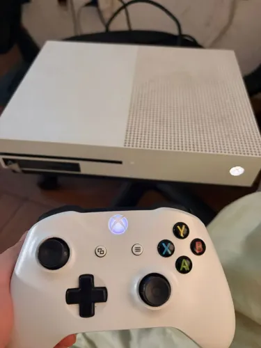 X Box One Completo Na Caixa 500 Gigas Aceitamos OLX PAY