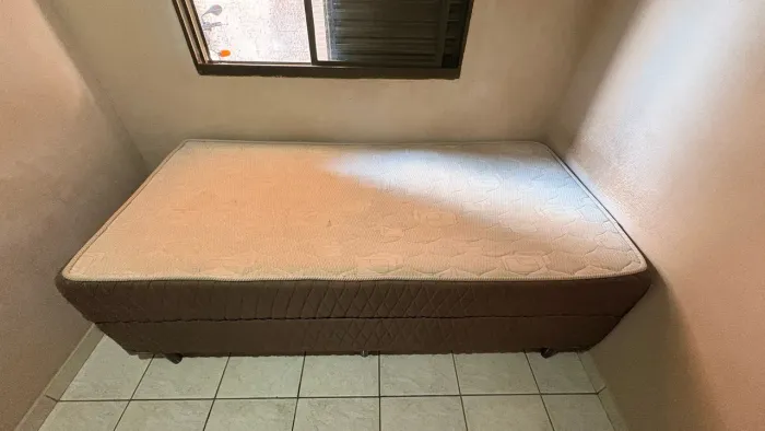 Cama baú de solteiro