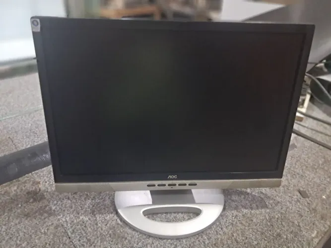 Monitor LCD 19 polegadas AOC 912VWA 