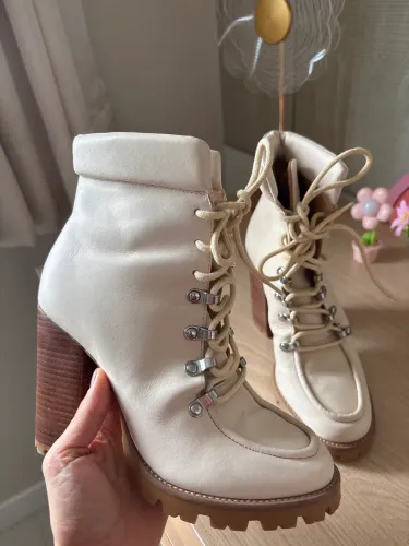 Bota linda 