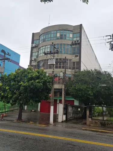 OPORTUNIDADE SALA À VENDA EDF NAVEGA CENTRO