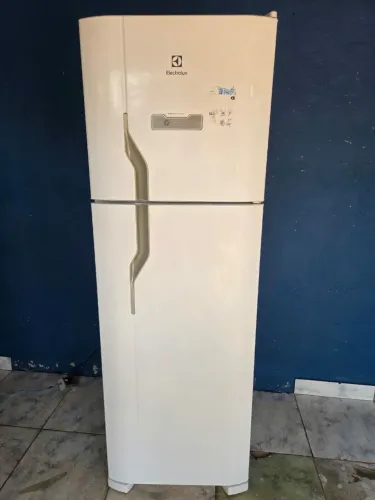 Vendo geladeira Electrolux