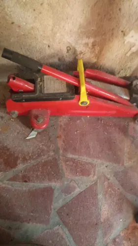 Macaco hidráulico