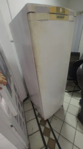 Vendo freezer 