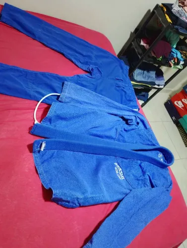 Kimono semi novo