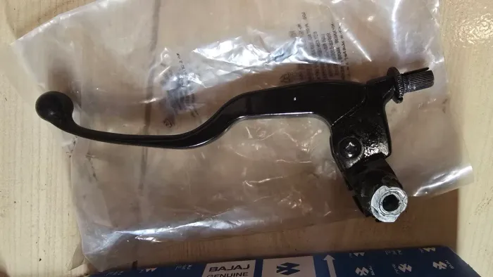 Manicoto Embreagem Bajaj Dominar 250/400 23/24Original(Rosca do Retrovisor ruim, espanada)