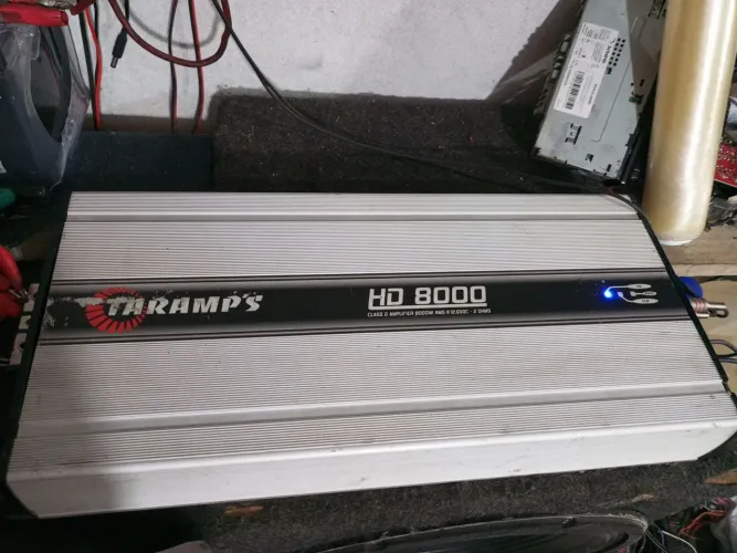 Módulo Taramps HD 8000 2 OHMS