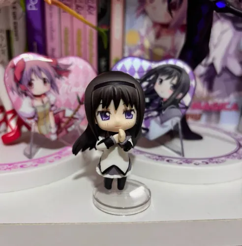 Mini nendoroid original Homura, anime madoka mágica 
