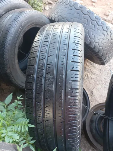 Pneu Scorpion Pirelli 215/65 R 16