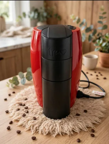 Cafeteira três corações.