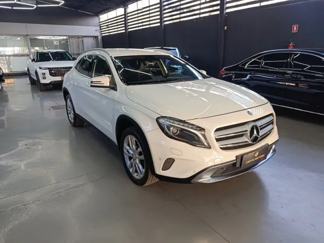 Mercedes-Benz GLA 200 Style 1.6 TB 16v/flex Aut. 2015