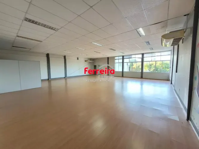 Escritório para Alugar no Bairro Bom Jesus com 200m² de Área Útil Disponível