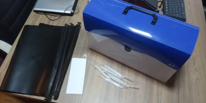 Arquivo maleta ACP cristal em polipropileno com 6 pastas suspensas. Nova