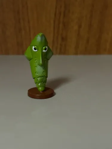 Metapod pokemon tomy original miniatura