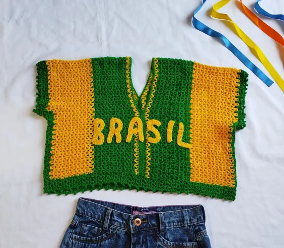 Blusa Brasil Crochê
