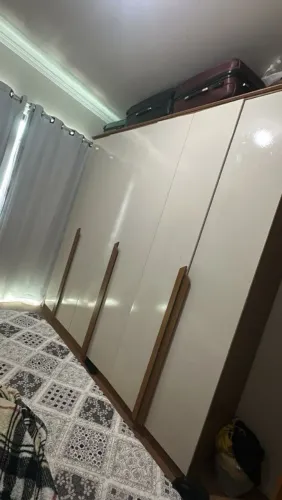 Guarda-roupa casal 6 portas 6 gavetas 2,35m branco - excelente estado