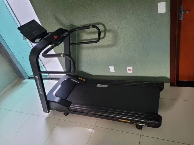 Esteira MOVEMENT LX 160 G4 2024!