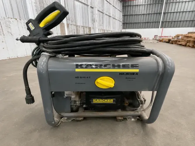 Lavadora de alta pressão profissional Kärcher HD 6/15 Cage Plus 220V em excelente estado