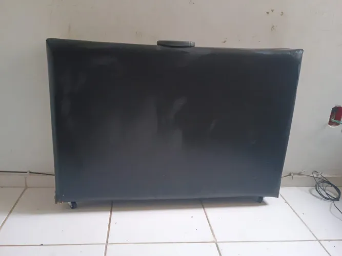 Vendo maca portátil pra estética ou tatuagem 