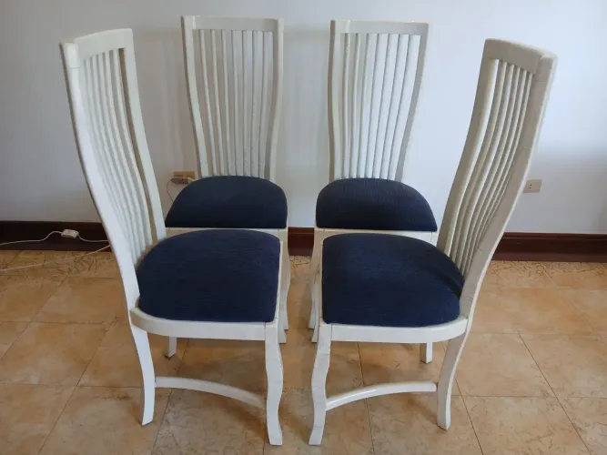 4 Cadeiras de Jantar - Fortes e Elegantes