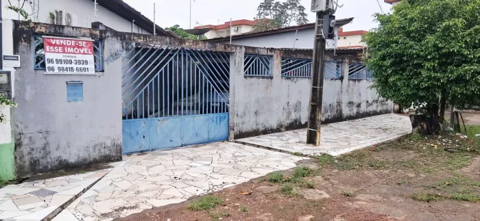 Casa Padrão.