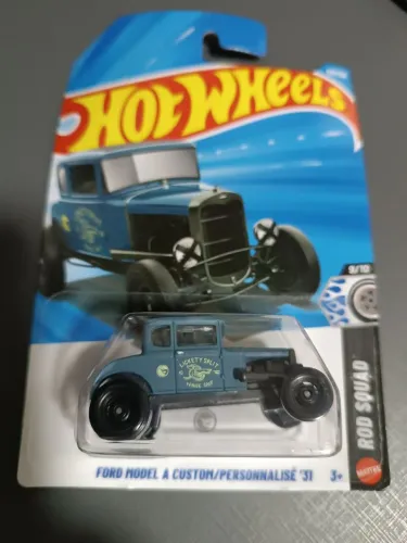 Combo 02 Hot Wheels T-Hunt