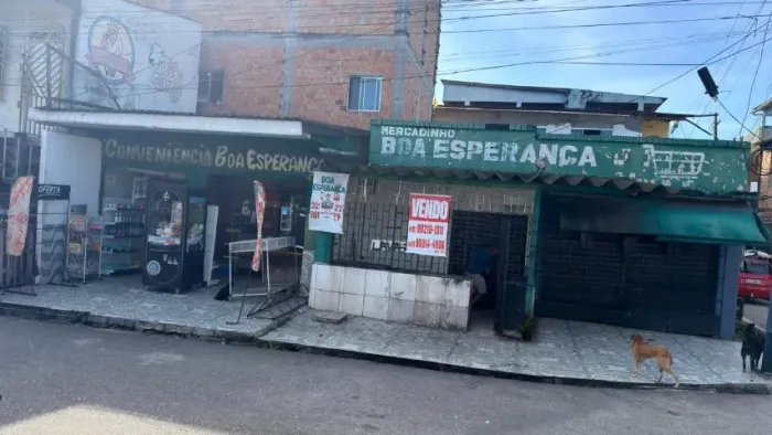 Ponto comercial na marambaia, Px Ped. Alvares Cabral e Júlio César.