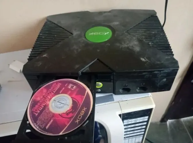 Xbox Classico Original Funcionando / Sem Cabo de Video