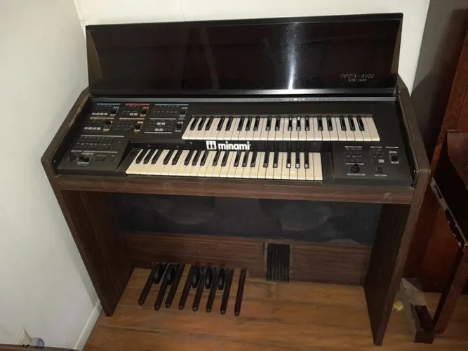 ÓRGÃO ELETRÔNICO MINAMI MDX - 8100 SÉRIE OURO