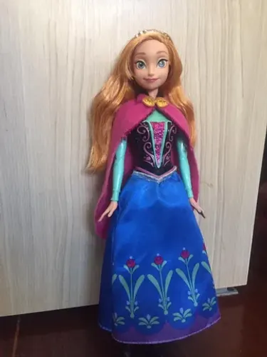 Boneca Princesa Ana Frozen 