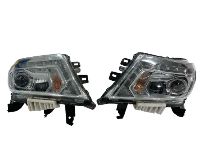 Par Farol Led Xenon Frontier Diesel 2018 a 2021 Original S/Recup