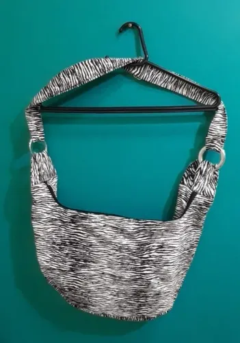 Bolsa de ombro usada em ótimo estado 