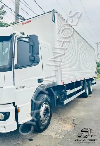 MB ATEGO 2430 LEITO CAMA ANO 16 AUT. BAU 9M