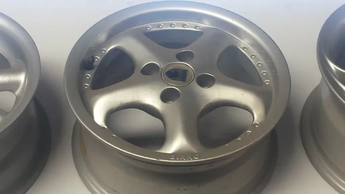 Roda aro 14 Binno B862 prata retro 4x100 jogo novo 
