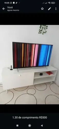 Rack minimalista em MDF