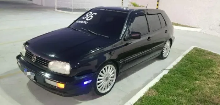 Volkswagen Golf 1996/1996 1.8 completo