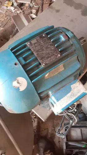 Motor elétrico weg 1  cv   1130 rpm 6 polos 