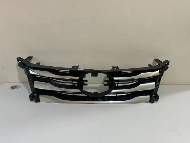 Grade dianteira Hilux Sw4 2016/2017/2018/2019/2020