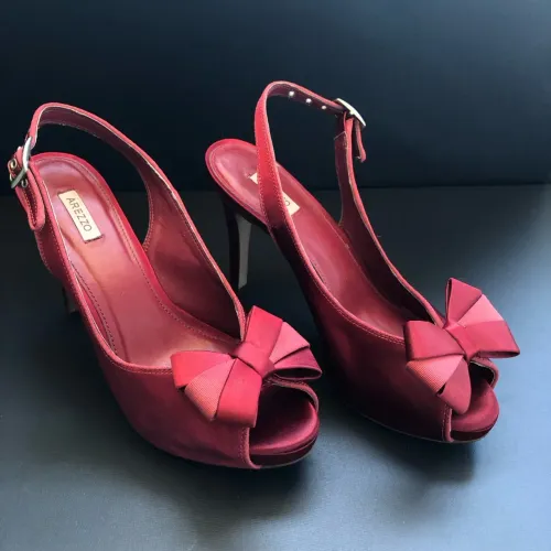 Sandálias Salto Alto Vermelhas - Arezzo