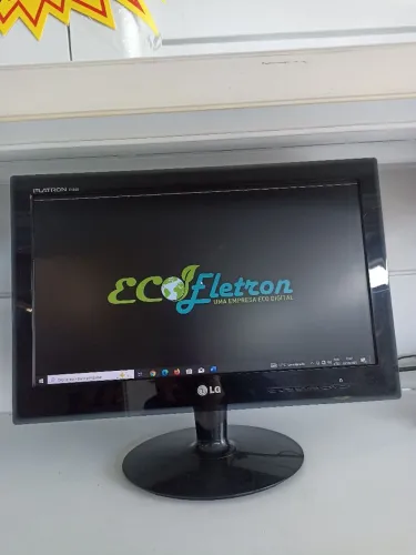 Monitor LG Flatron 19" Polegadas com Pixel Conforme Fotos. Acompanha Fonte Original LG