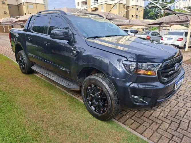 Ford Ranger Black 2.2 4X2 CD Diesel AUT 2022