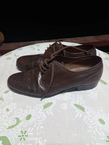 Sapato Oxford de Couro Marrom