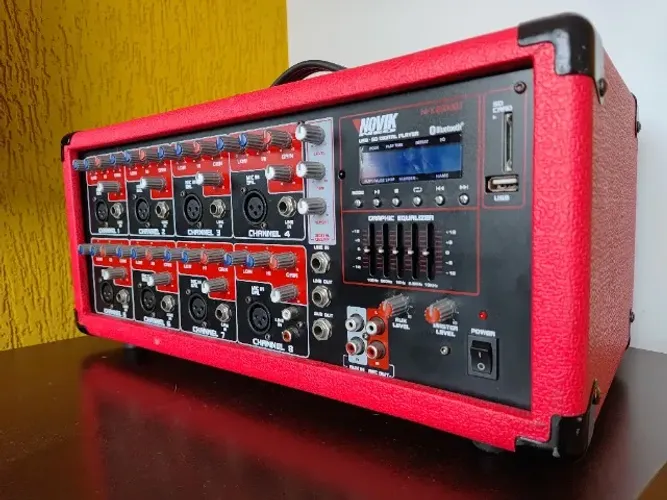 Mixer Amplificado 8 canais Novik Neo USB/Bluetooth, excelente para shows, igrejas e afins
