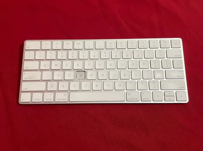 Teclado Apple Magic Keyboard